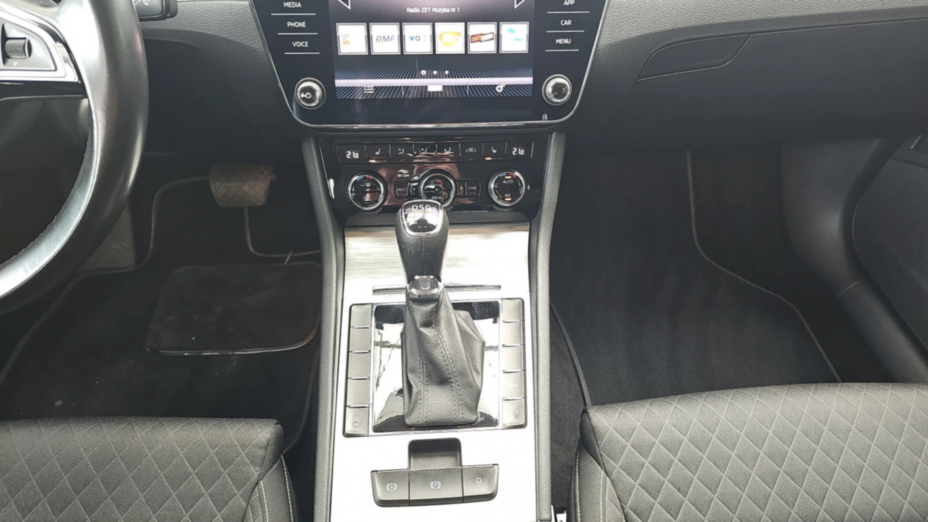 SKODA Superb Superb 1.5 TSI Ambition DSG