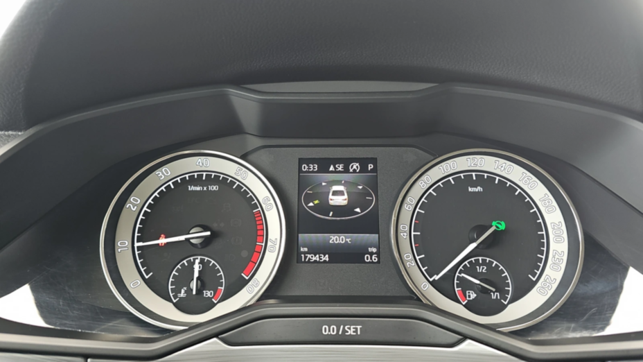 SKODA Superb Superb 1.5 TSI Ambition DSG