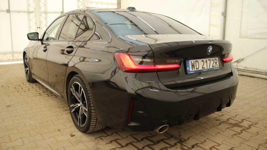 BMW Seria 3 318i M Sport aut