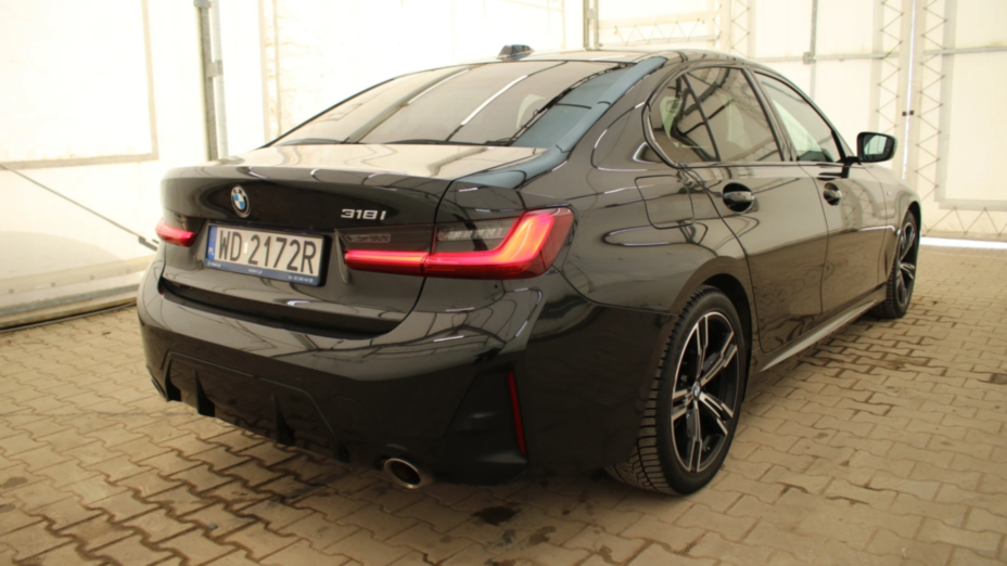 BMW Seria 3 318i M Sport aut