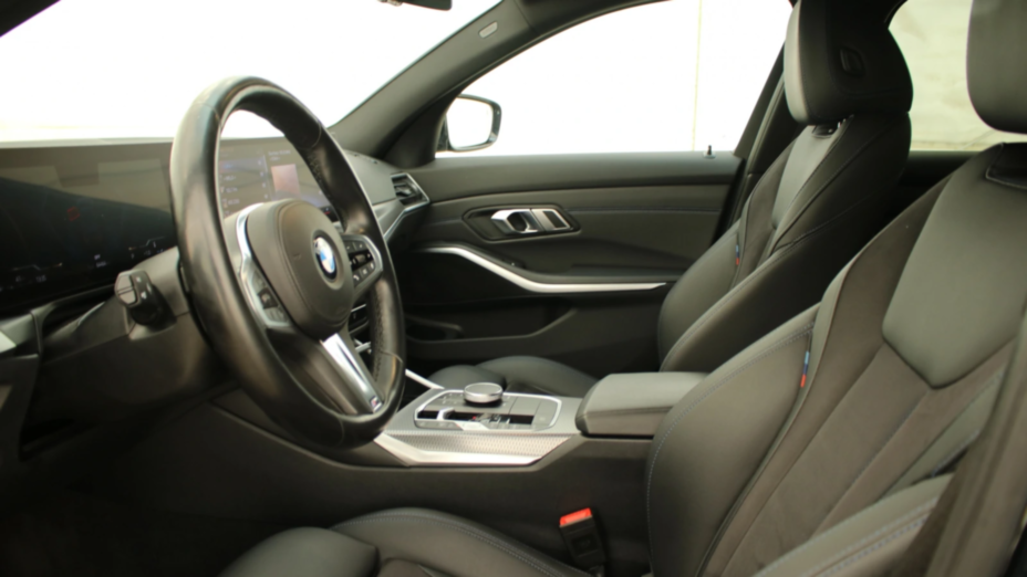 BMW Seria 3 318i M Sport aut