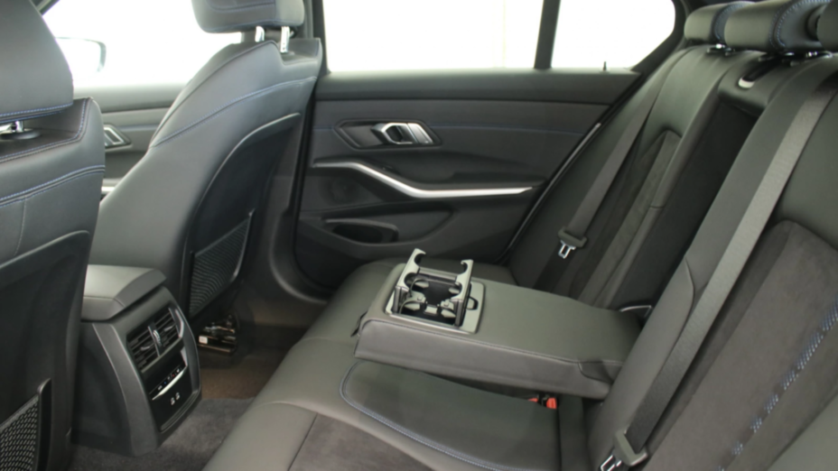 BMW Seria 3 320d xDrive mHEV M Sport sport-aut