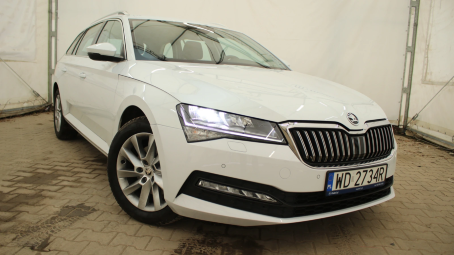 SKODA Superb Superb 2.0 TDI SCR Ambition DSG