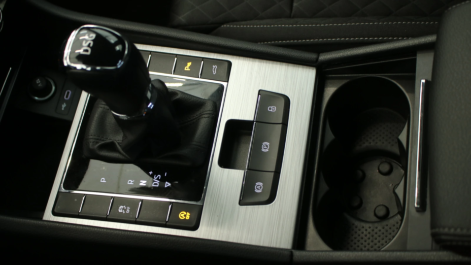 SKODA Superb Superb 2.0 TDI SCR Ambition DSG
