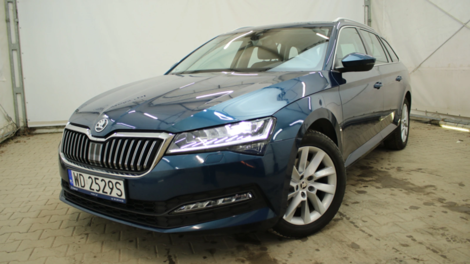 SKODA Superb Superb 2.0 TDI SCR Ambition DSG