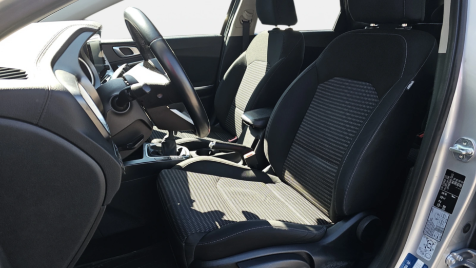 KIA Cee'd Ceed 1.5 T-GDI M