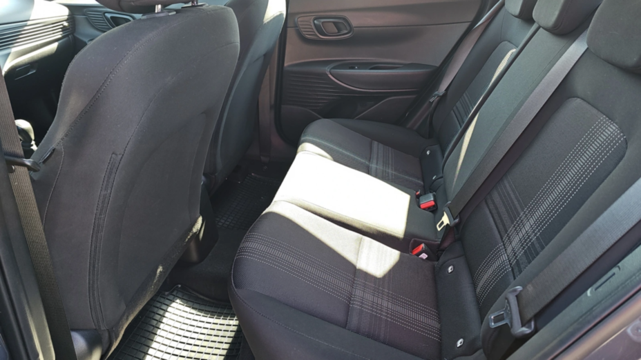 HYUNDAI i20 i20 1.2 Pure