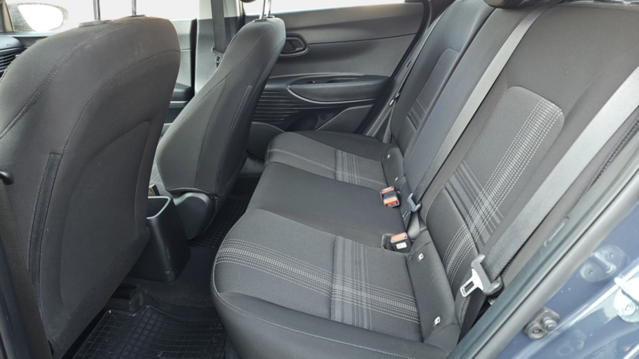 HYUNDAI i20 i20 1.2 Pure
