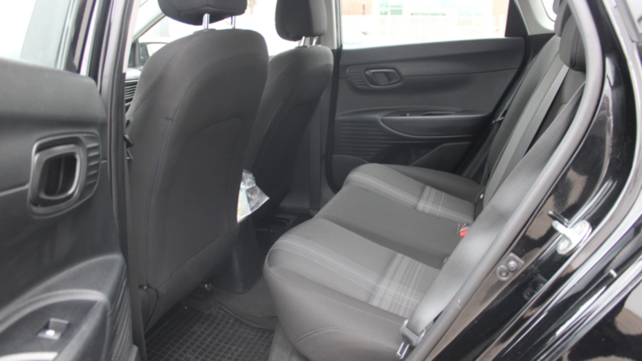 HYUNDAI i20 i20 1.2 Pure