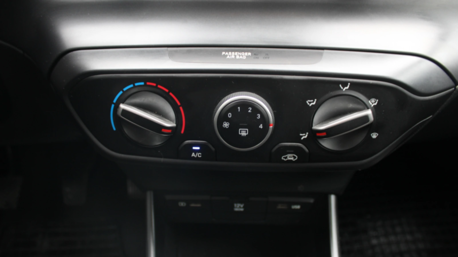 HYUNDAI i20 i20 1.2 Pure