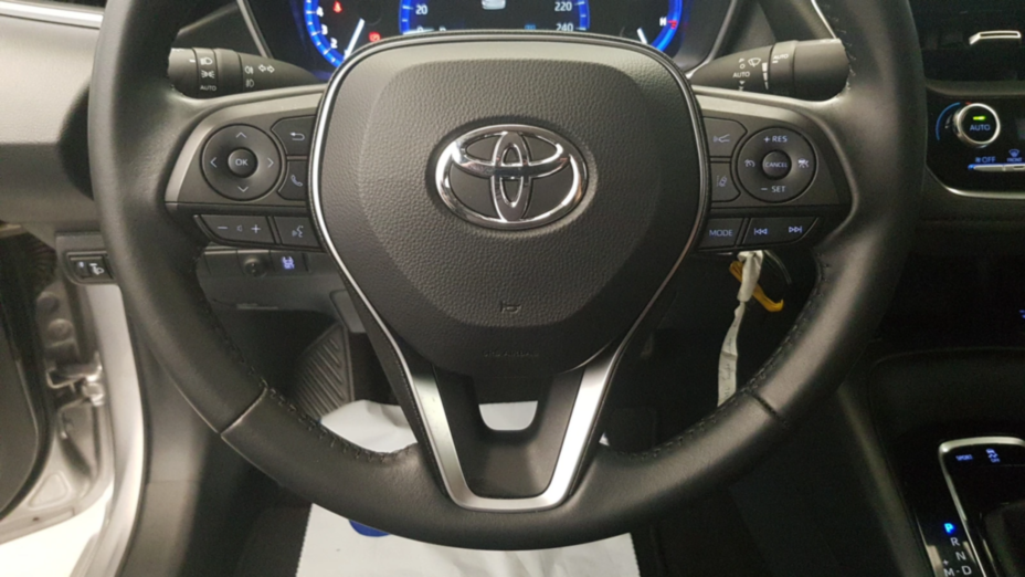 TOYOTA Corolla Corolla 1.5 Comfort MS