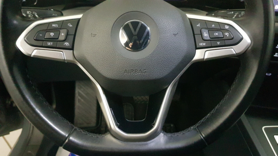 VOLKSWAGEN Golf Golf VIII 1.5 eTSI EVO Style DSG