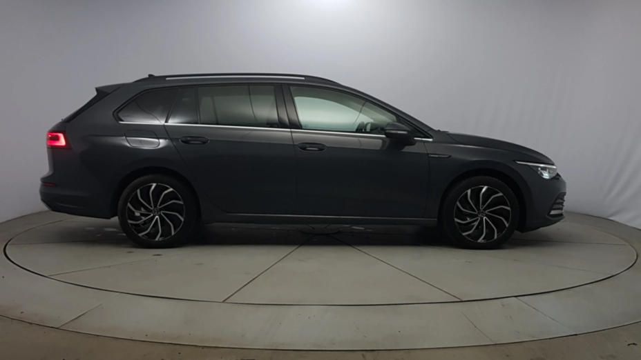 VOLKSWAGEN Golf Golf VIII 1.5 eTSI EVO Style DSG