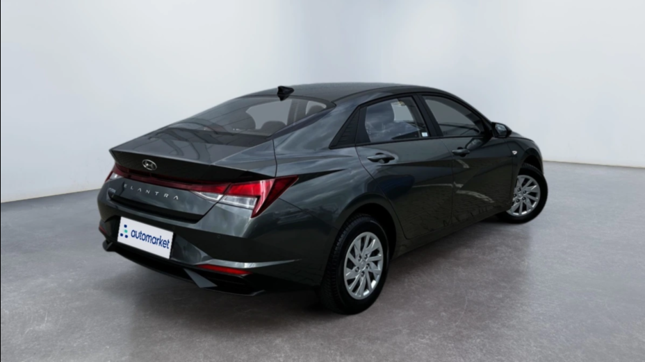 HYUNDAI Elantra Elantra 1.6 Classic Plus