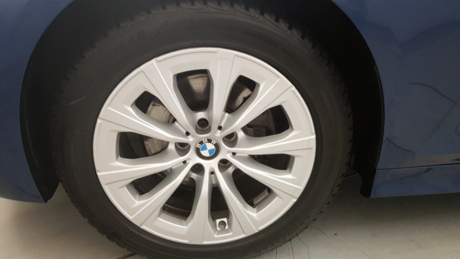 BMW Seria 3 320d xDrive mHEV Advantage aut