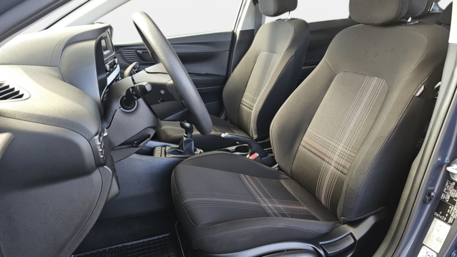HYUNDAI i20 i20 1.2 Pure