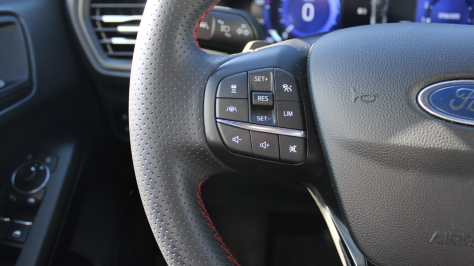 FORD Focus Focus 1.0 EcoBoost mHEV ST-Line X aut
