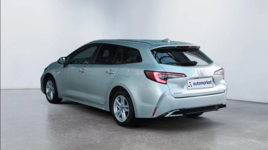 SUZUKI Swace Swace 1.8 Hybrid Premium Plus CVT