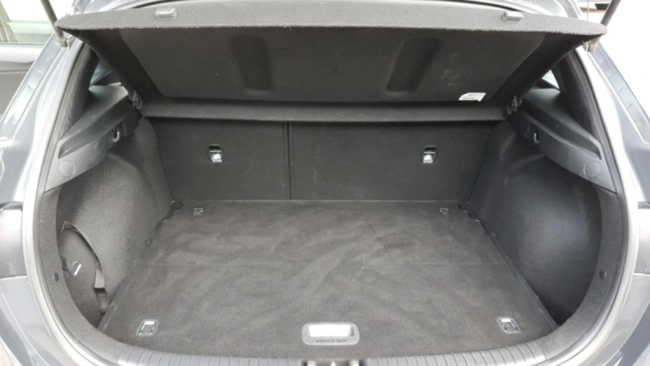 KIA Cee'd Ceed 1.5 T-GDI M