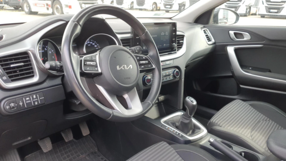 KIA Cee'd Ceed 1.5 T-GDI M