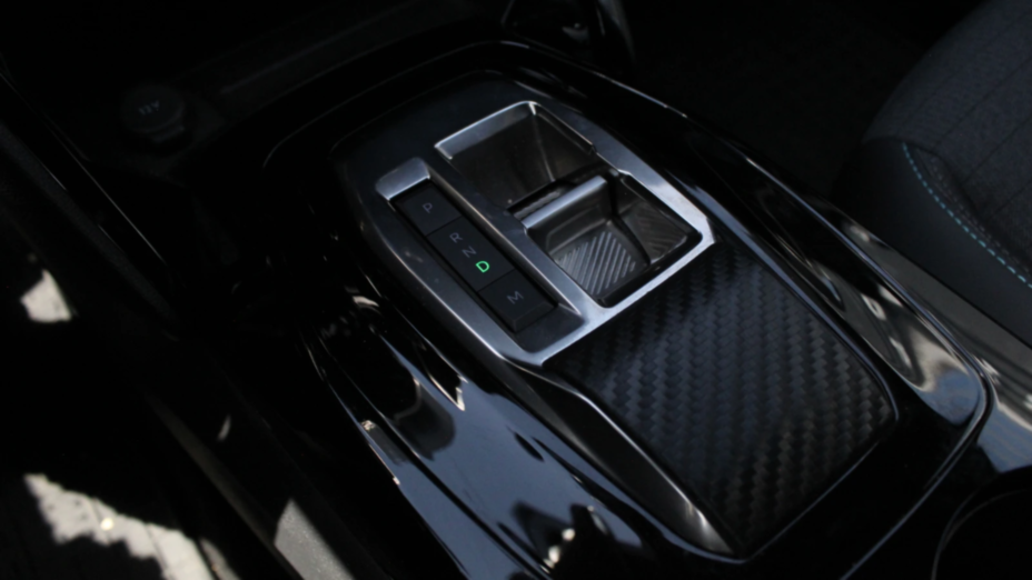 PEUGEOT 2008 2008 1.2 PureTech Allure Pack S&S EAT8