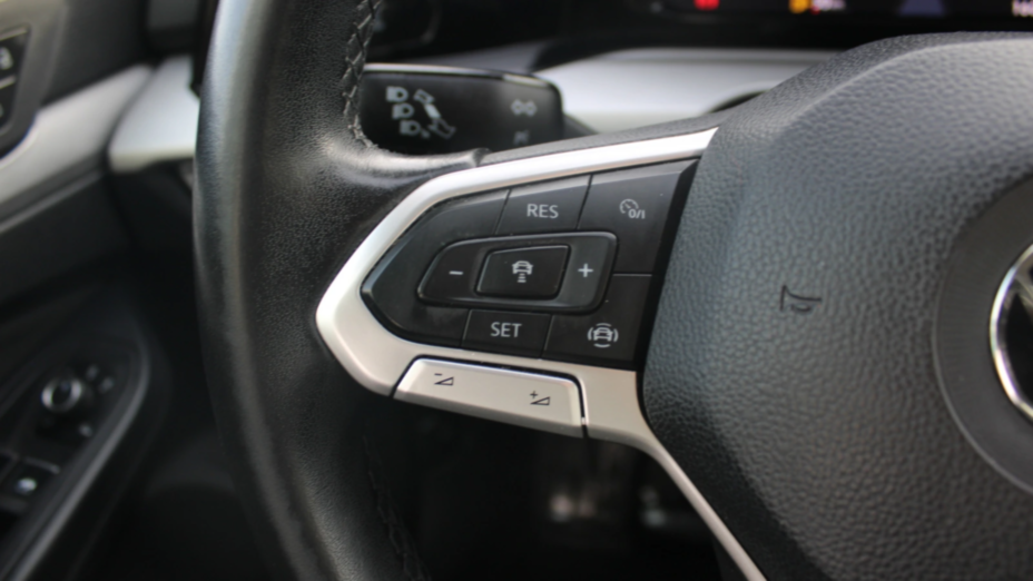 VOLKSWAGEN Golf Golf VIII 1.5 TSI EVO Life