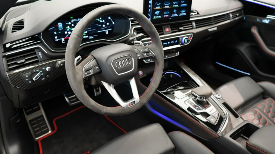 AUDI A5 RS5 Quattro Tiptronic
