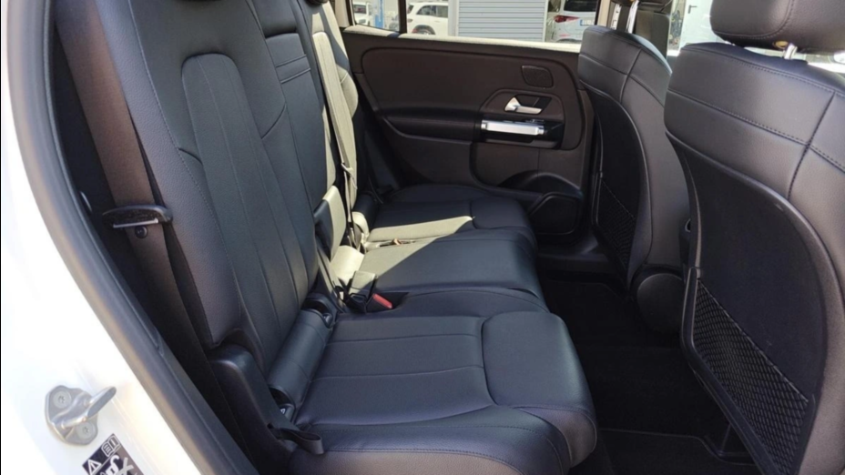 MERCEDES-BENZ GLB GLB 200 Progressive 7G-DCT