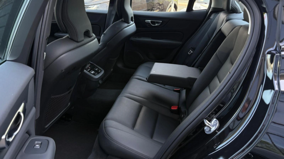 VOLVO S60 S60 B5 B AWD Ultimate Dark aut