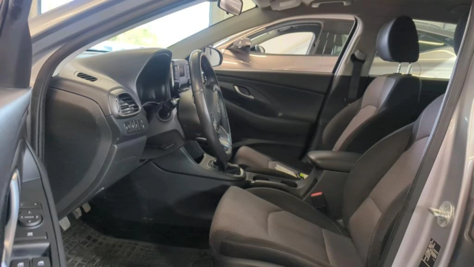 HYUNDAI i30 i30 1.5 DPI Modern