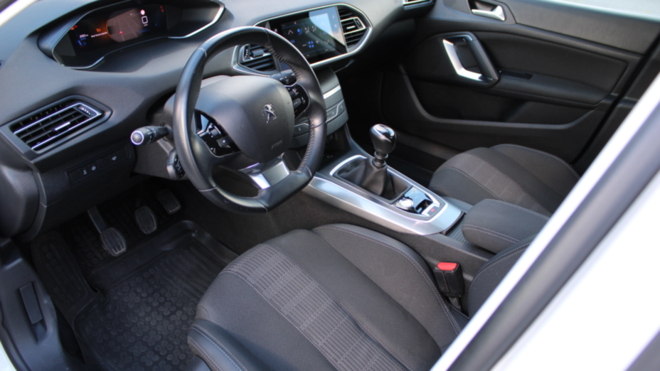 PEUGEOT 308 308 SW 1.5 BlueHDi Allure S&S