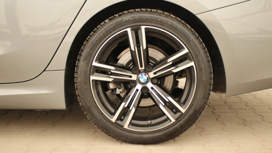 BMW Seria 3 318i M Sport aut