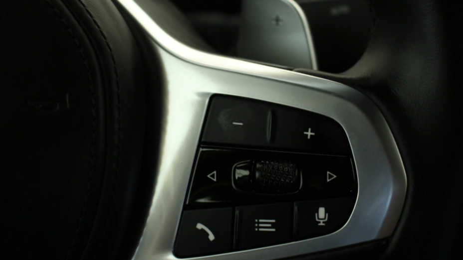 BMW Seria 3 318i M Sport aut