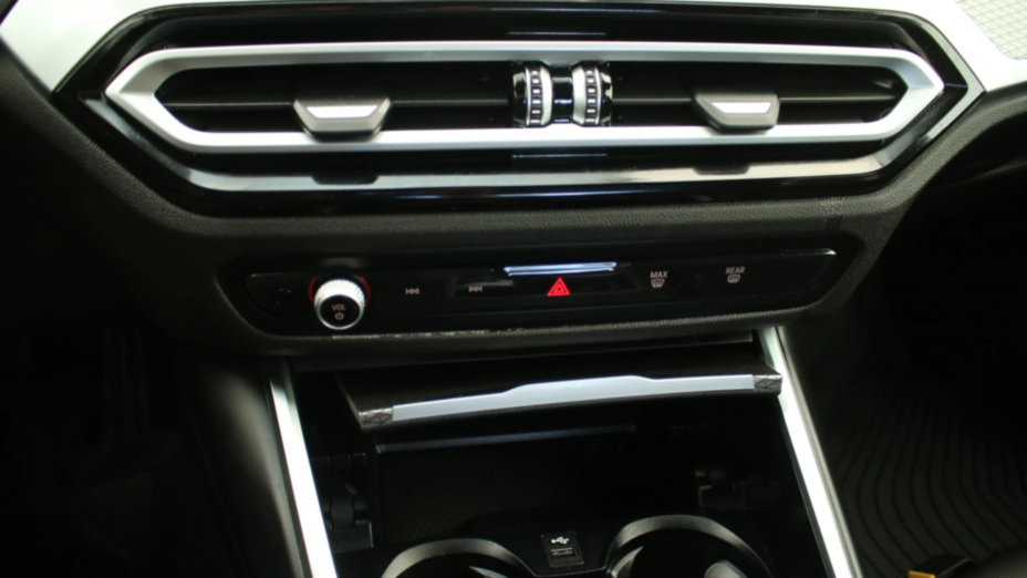 BMW Seria 3 318i M Sport aut