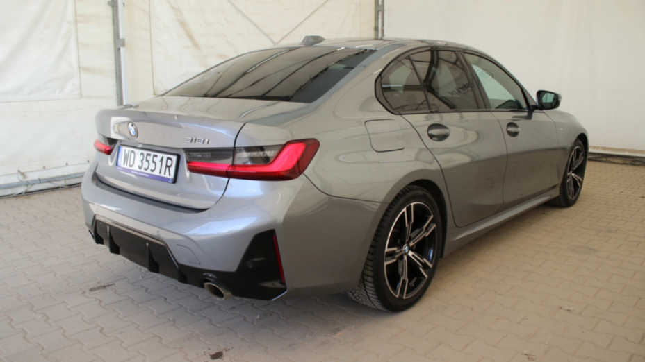 BMW Seria 3 318i M Sport aut