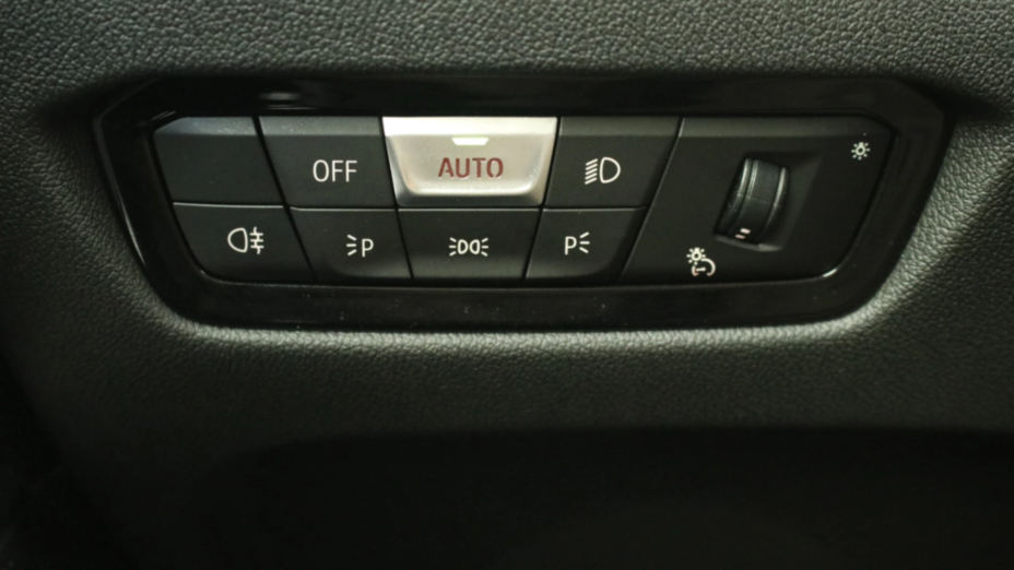 BMW Seria 3 320d xDrive mHEV M Sport sport-aut