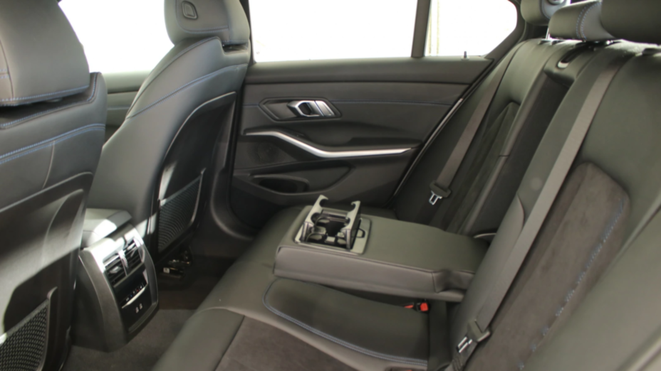 BMW Seria 3 320d xDrive mHEV M Sport sport-aut