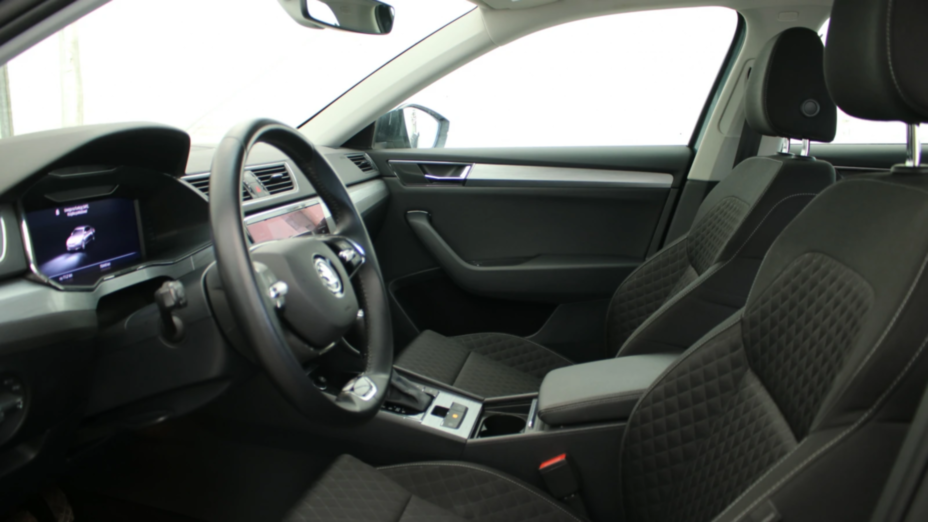 SKODA Superb Superb 2.0 TDI SCR Ambition DSG