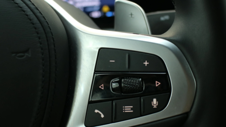 BMW Seria 3 318i M Sport aut