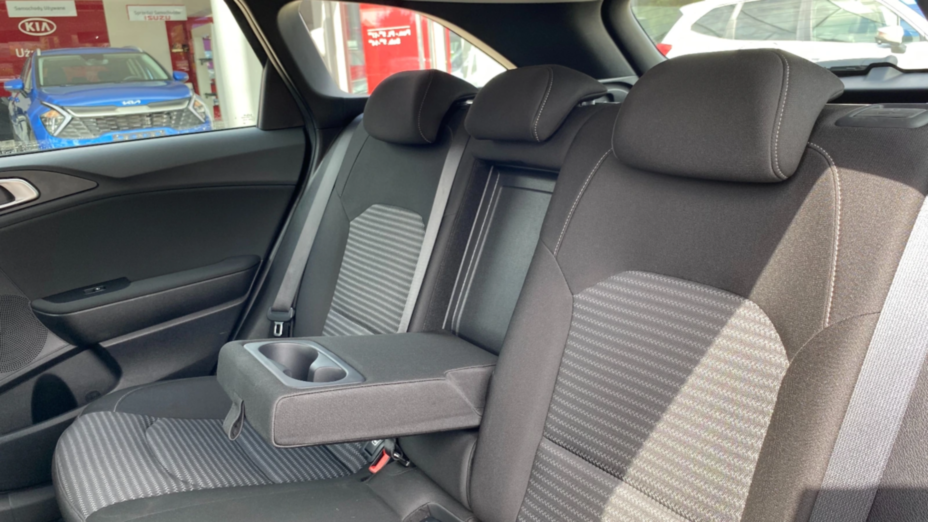 KIA Cee'd Ceed 1.5 T-GDI M DCT