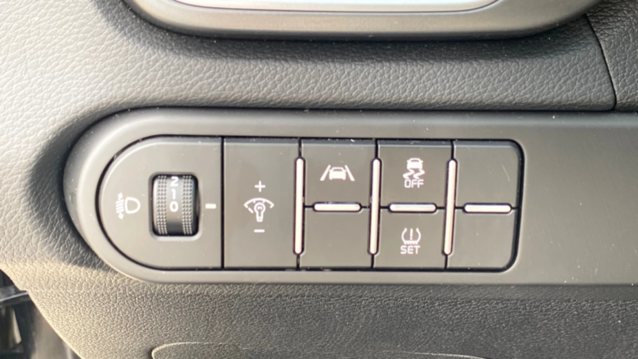 KIA Cee'd Ceed 1.5 T-GDI M DCT