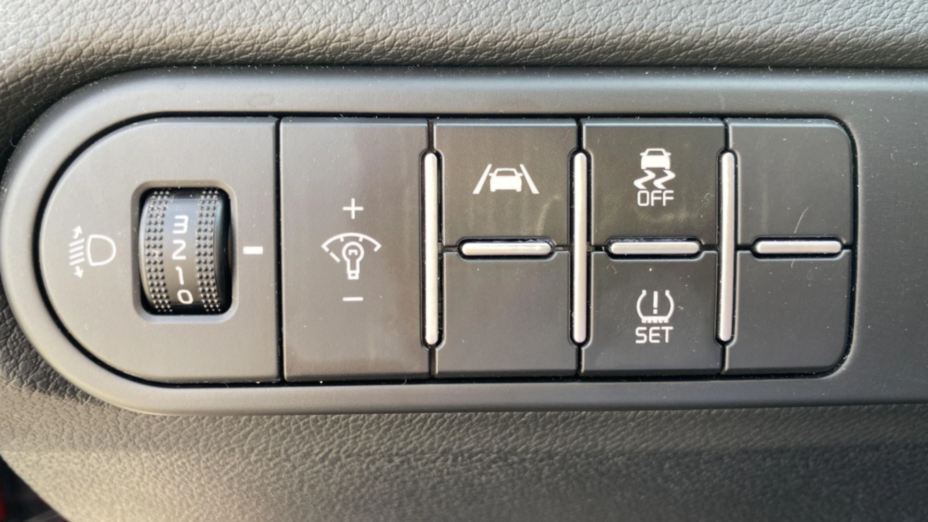 KIA Cee'd Ceed 1.5 T-GDI M DCT