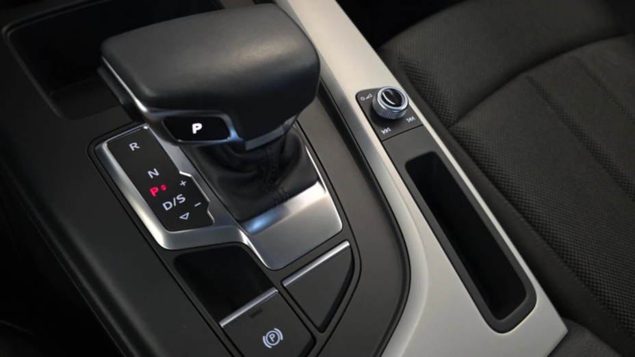 AUDI A4 A4 35 TFSI mHEV S tronic