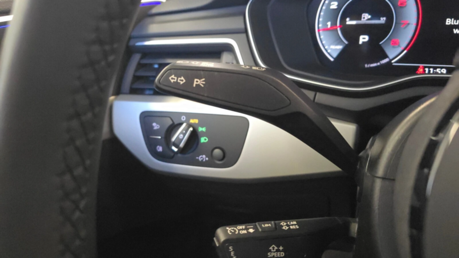 AUDI A4 A4 35 TFSI mHEV S tronic