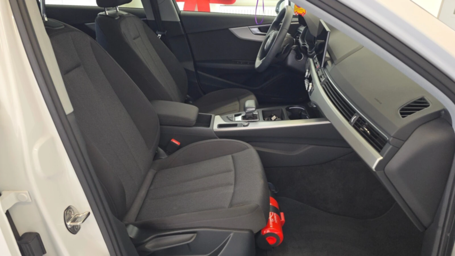 AUDI A4 A4 35 TFSI mHEV S tronic