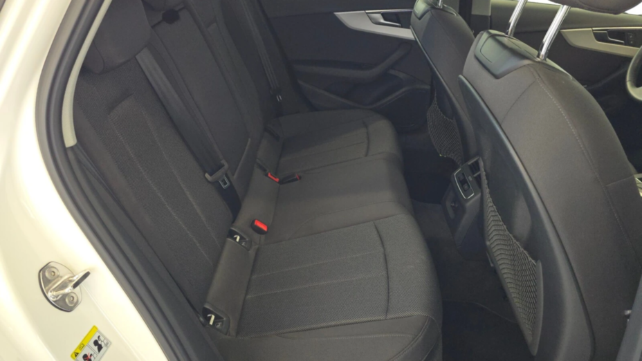 AUDI A4 A4 35 TFSI mHEV S tronic
