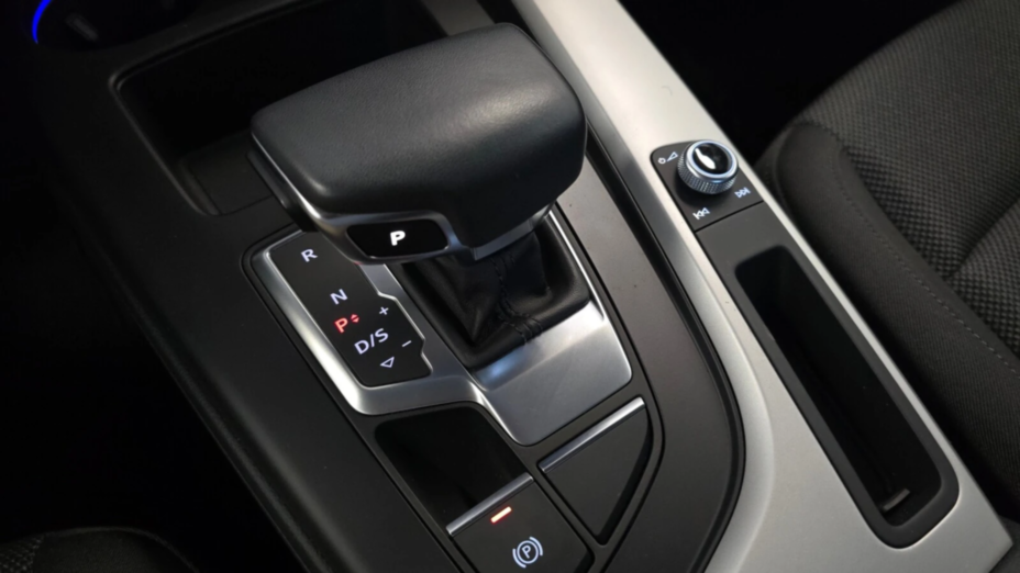 AUDI A4 A4 35 TFSI mHEV S tronic