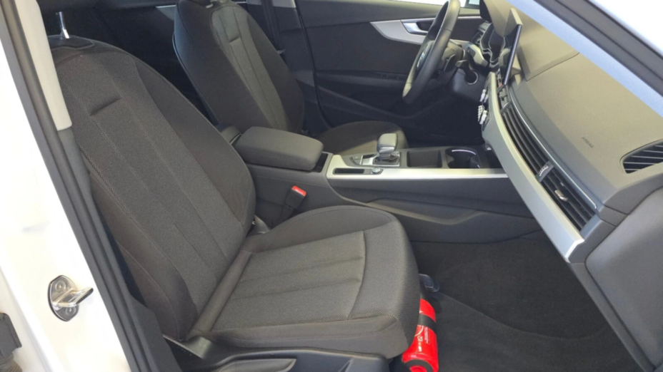 AUDI A4 A4 35 TFSI mHEV S tronic