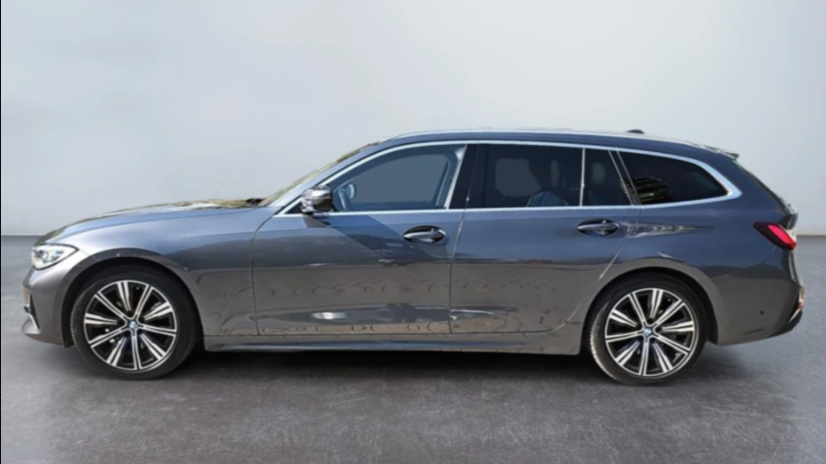 BMW Seria 3 320d xDrive mHEV Luxury Line aut