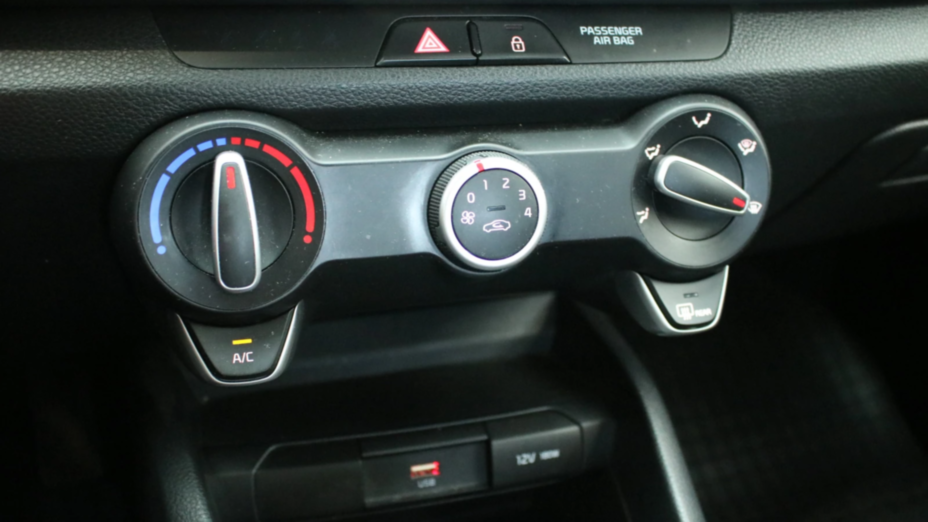 KIA Rio Rio 1.2 M